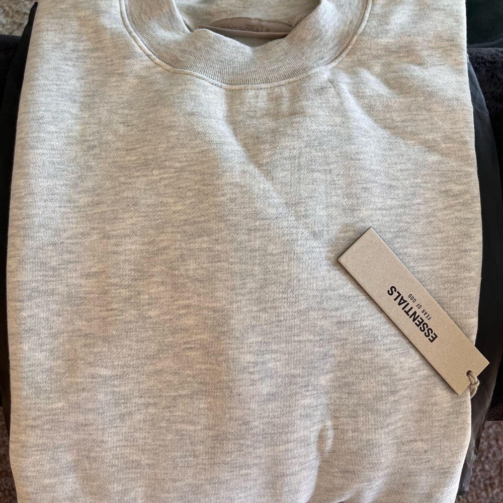 Essentials Fear of God Relaxed Crewneck “Oatmeal” sz L